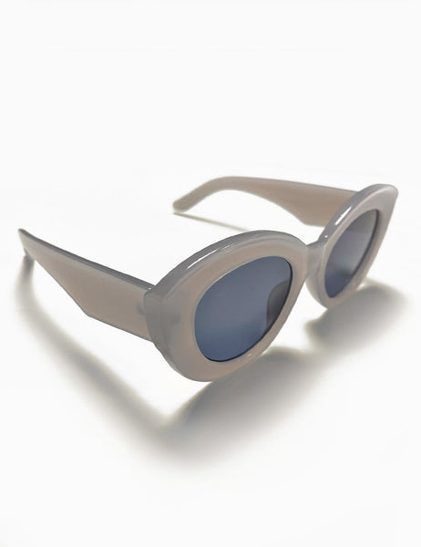 Soft Grey Retro Thick Frame Rounded Cat Eye Sunglasses