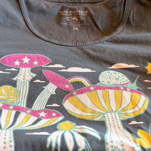 Groovy Mushrooms & Snails Tee in Cool Grey