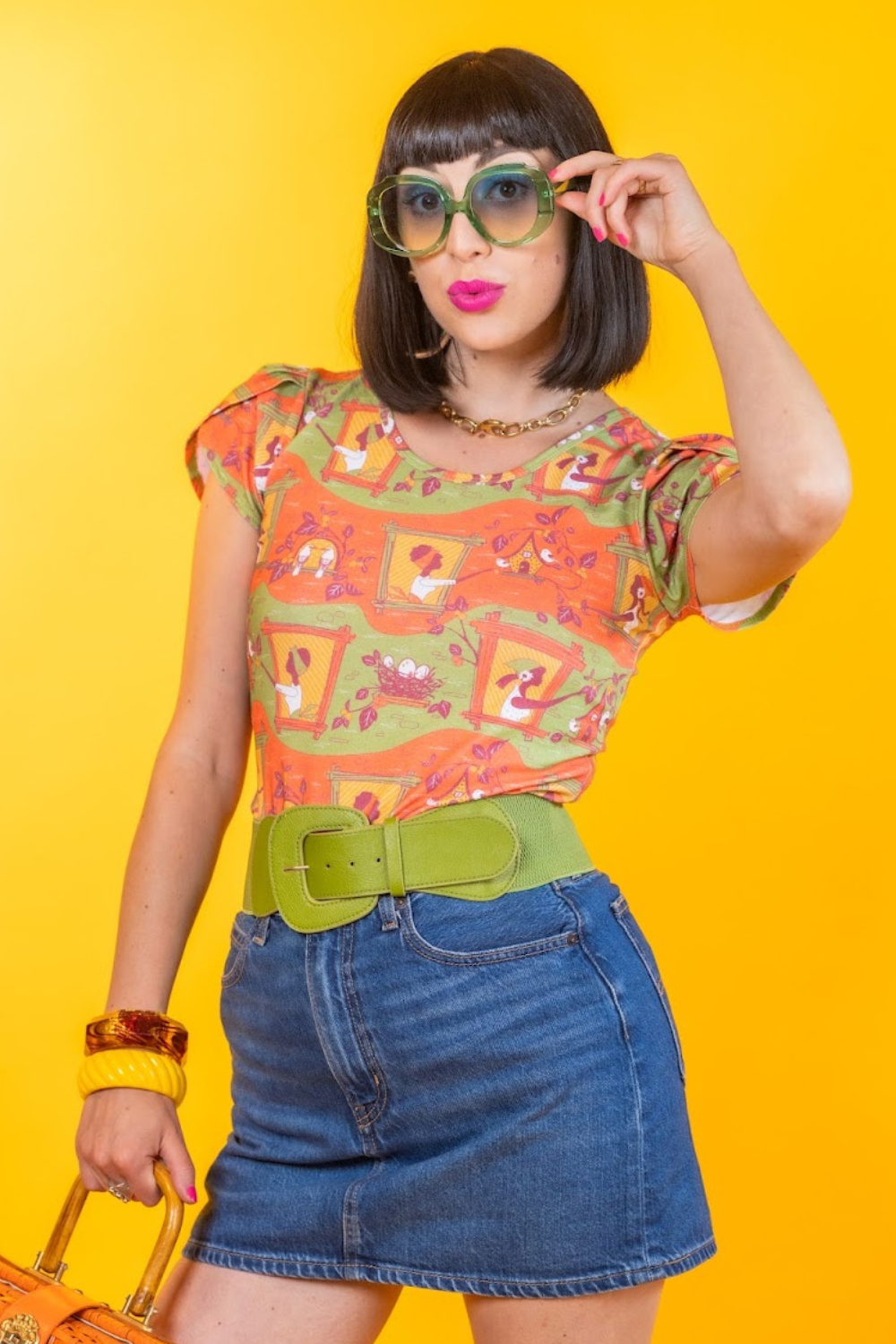 Brownstone Betties Tulip Sleeve Tee in Pumpkin & Olive