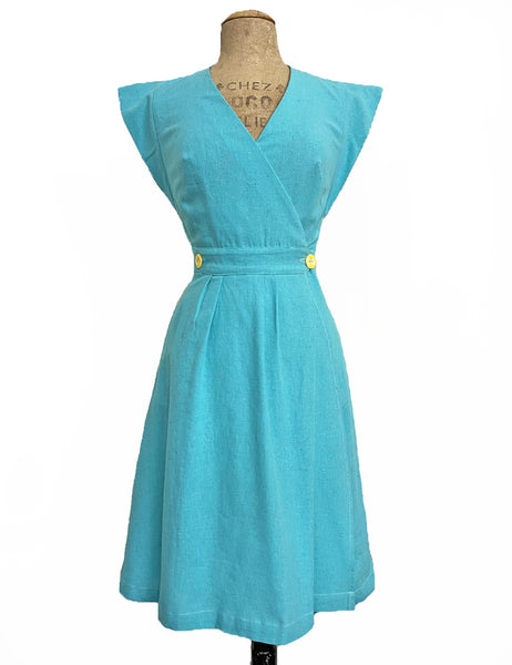 Scout for Loco Lindo - 1940s Style Teal Speckled Linen Garden Wrap Dress